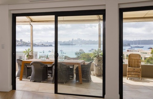 Rose Bay Apartment | Rose Bay Luxe Penthouse (Walk to Beach)