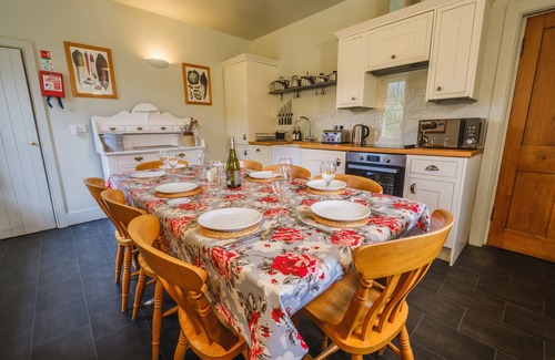Larachbeg Cottage | Rose Cottage – Romantic Retreat on the banks of the River Aline
