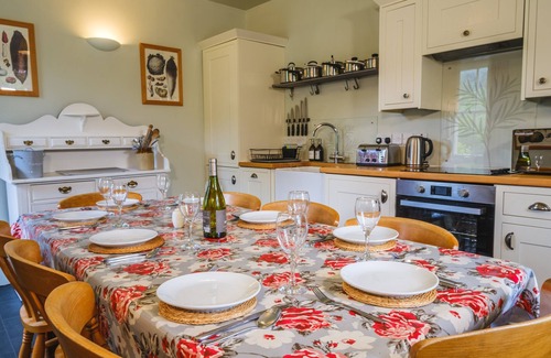 Larachbeg Cottage | Rose Cottage – Romantic Retreat on the banks of the River Aline
