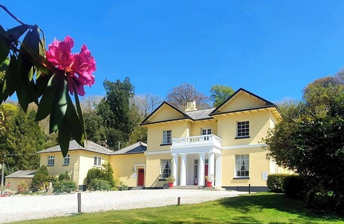 Liskeard Cottage | Rosecraddoc Manor - Natalie Jane