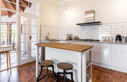 Kensington House | Rosedale Cottage Kensington