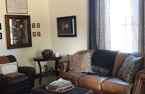Garfield House | Rosete Family Farms - Bed and Breakfast