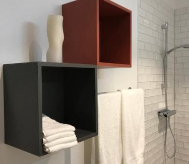 Flyinge Apartment | Roslövs gård B&B