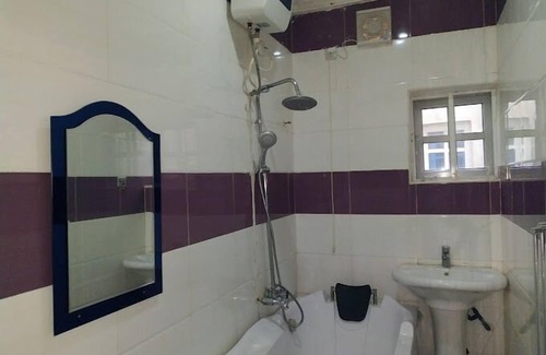Benin City Hotel | Rosrit Hotel and Suites