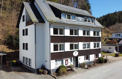 Latrop Apartment | Rothaarglück - Fewo Fuchs - Ferienwohnung Fuchs