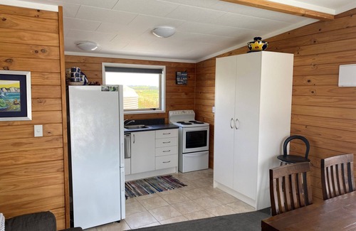 Karkari Peninsula House | Rowlys Resort Back Bach suitable for family of 4 or 2 couples