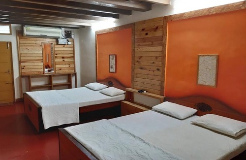 Anaimalai House | Royal Cottage, Anaimalai