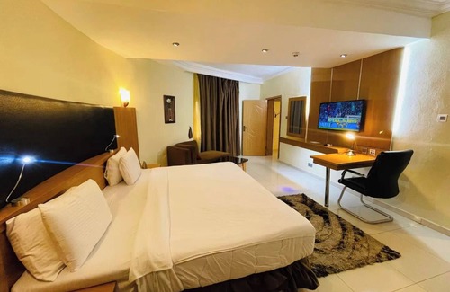 Port Harcourt Hotel | Royal Garden Hotel