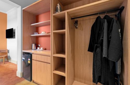 Tewantin Hotel | Royal Mail Hotel