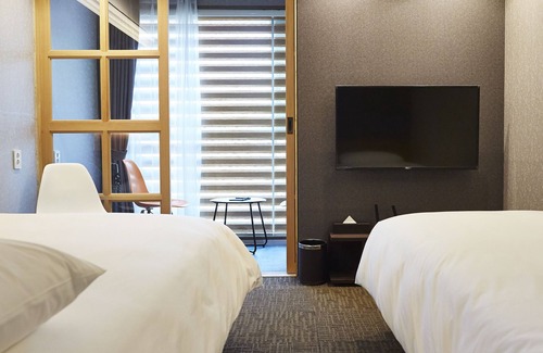 Gangseo Hotel | Royal Square Hotel Seoul