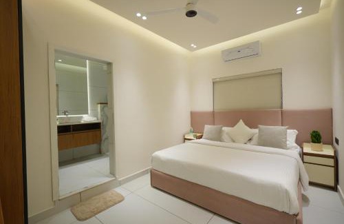 Kolenchery Apartment | Royale Suites - Private Room