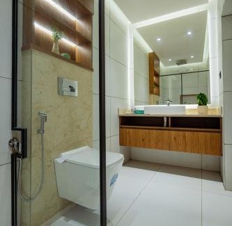 Kolenchery Apartment | Royale Suites - Private Room