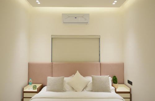 Kolenchery Apartment | Royale Suites - Private Room