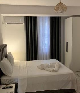 Shkoder Hotel | Rozafa Guest Room Center