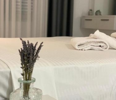 Shkoder Hotel | Rozafa Guest Room Center