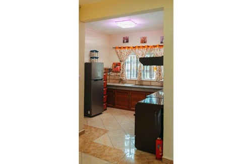 Flic-en-Flac Apartment | RS VILLAS student share apartments with private roomfree wifi100mts to the beach