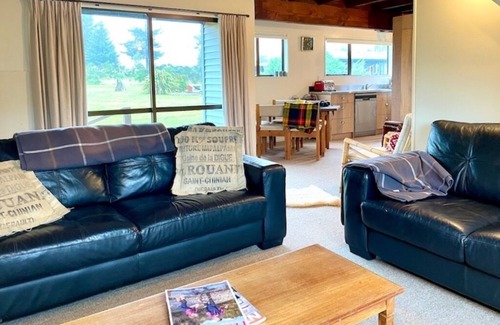 National Park Village Ski Chalet | Ruapehu Chalet - Scottbase on 20% DISCOUNT