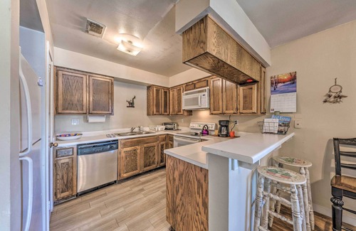 Ruidoso Downs Condo | Ruidoso Condo Near Skiing, Hiking & Casinos!
