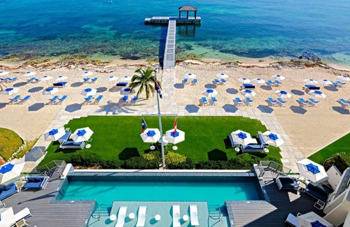 Rum Point Apartment | Rum Point Resort 407