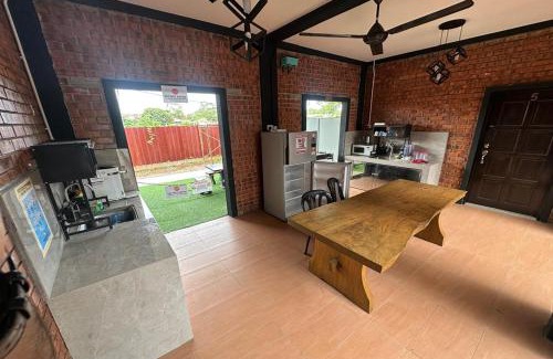 Semabok House | RumaMataAyer Homestay Islam Semabok Perdana - Melaka