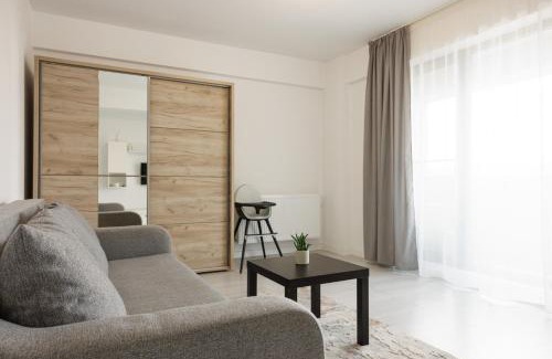 Sector 4 Apartment | Runcu Apartment