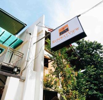 Puerto Princesa City Centre Hotel | RunwayView Traveller's Inn