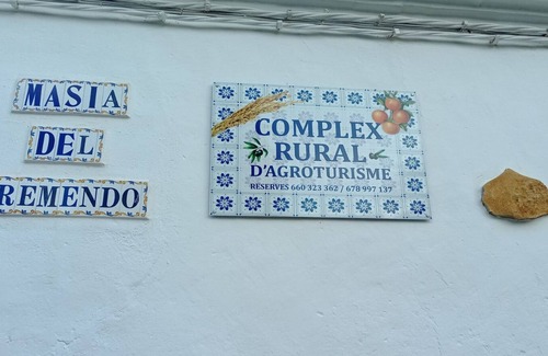 Camarles House | RURAL COMPLEX MASIA DEL TREMENDO WITH OUTDOOR POOL