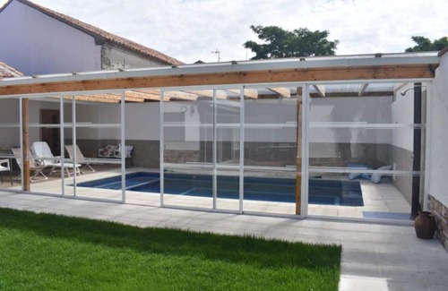 La Zarza Cottage | Rural house with swimming pool to bathe all year round.