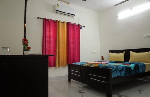 Varkala Hotel | Rural Vibes
