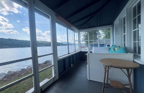 Alton Bay Cabin | Rustic 4-bedroom cabin with WiFi, AC in charming Alton Bay on Lake Winni.