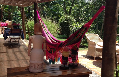 Embu das Artes House | Rustic and Elegant Country House with Charming and Cozy Decor.