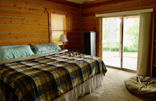 Bigfork Cabin | Rustic Cabin on the River to Get-A-Way from it All!