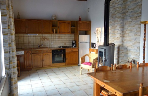 Notre-Dame-de-Boisset Cottage | Rustic cottage with wifi, pets allowed