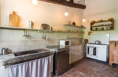 Bacchereto House | Rustic Farmhouse Stay, Carmignano
