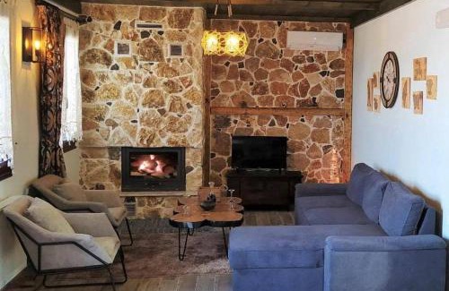 Embonas Apartment | Rustic House Smaro