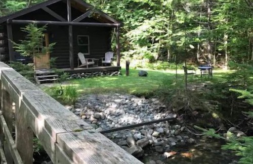 Lisbon House | Rustic Log Cabin #6 - "Fireside"
