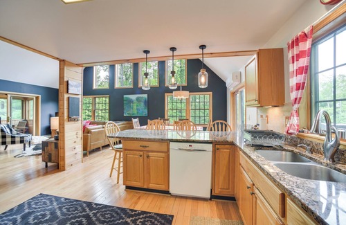 North Creek House | Rustic North Creek Getaway ~ 4 Mi to Gore Mtn!