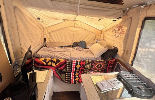 Canyon Lake House | Rustic PopUp RV with AC in Canyon Lake