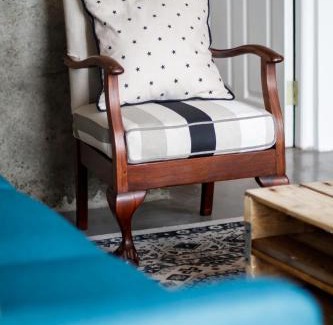 Trawal Apartment | Rustic Retreat Apartment in Durbanville