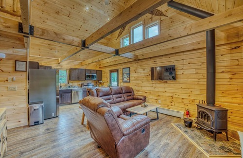 Bethlehem House | Rustic yet modern log home located on a private road with mountain views.