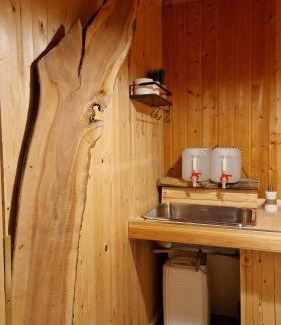 Norsjo House | Rustikale Stuga am See in schwedisch Lappland