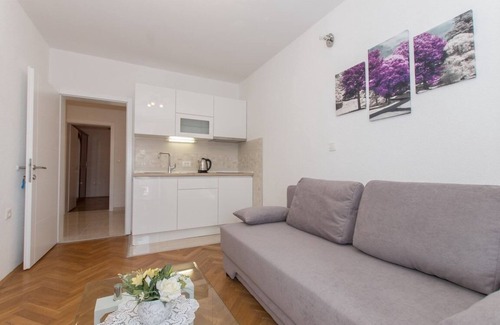 Zelenka Apartment | Ruza - sea View - A8