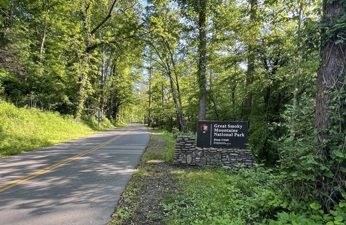 Bryson City RV Rental | RV HOOK-UP