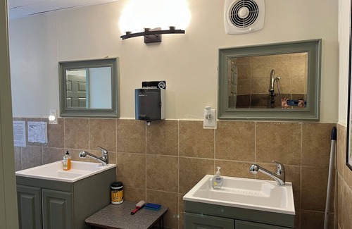 Aurora RV Rental | RV Site #48 Back in - Big Rig Friendly 70ftx30ft
