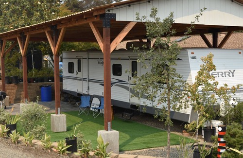 Penngrove House | RV Tiny House Rnchette