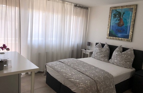 Gablenberg Condo | S-AN Daily Room Stuttgart Center (Toni 1)