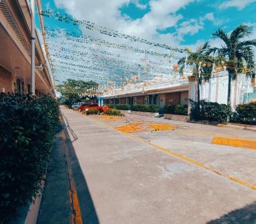Mandaue Hotel | S and M Hotel Inc.