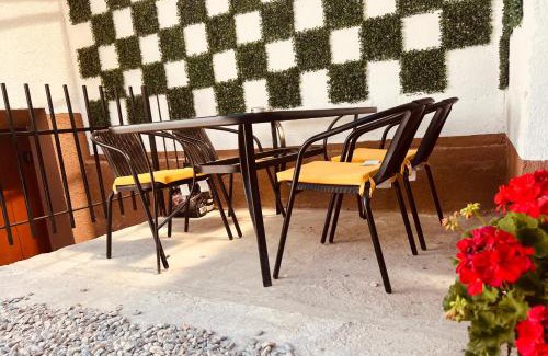 Avrig House | S-HOUSE Avrig - Casă elegantă cu terasă privată și confort autentic