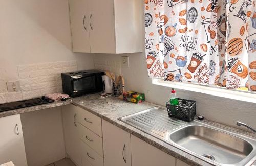 Greater Johannesburg Metropolitan Area Apartment | S-star luxury Lounge