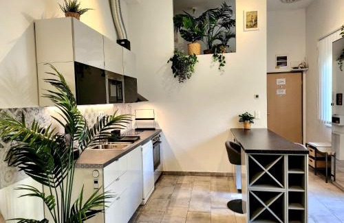 Obuda Apartment | S18 "Garden in the City" Apartment